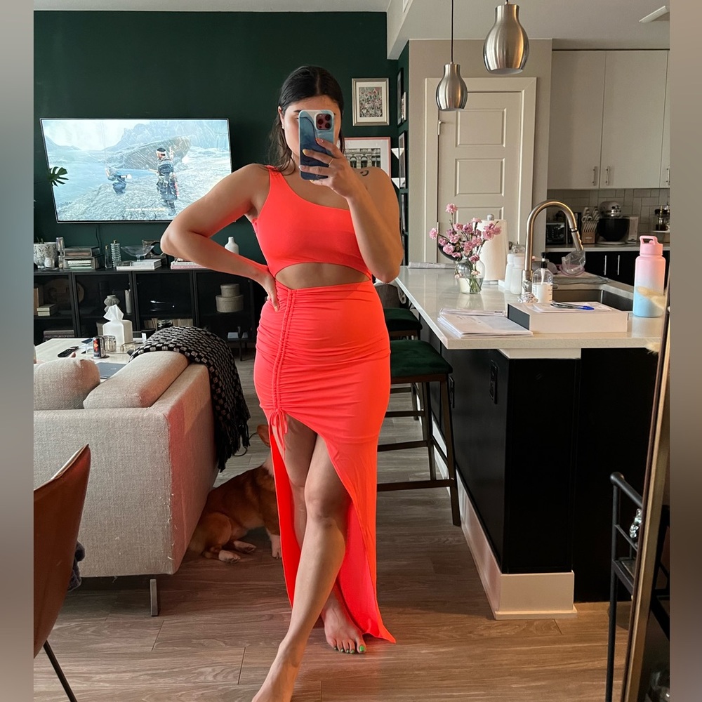 Superdown cut out asymmetrical maxi dress bright color size S